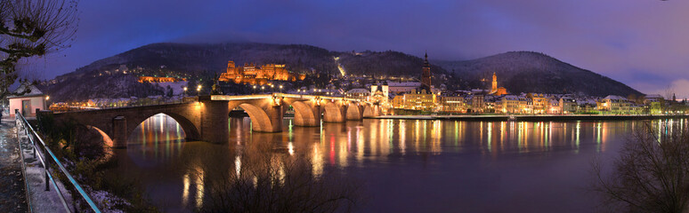 Fototapeta na wymiar Heidelberg Panorama bei Nacht