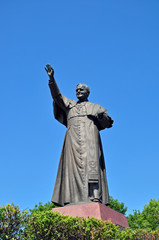 Pomnik Jana Pawła II - obrazy, fototapety, plakaty