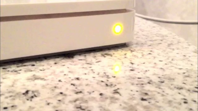 Betriebsbereite gelb blinkende Computer Festplatte