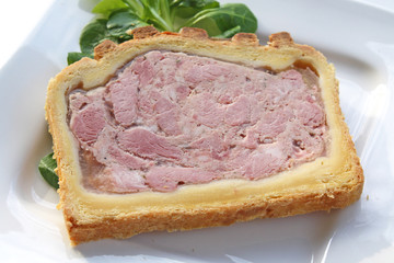 Pâté ebn croute