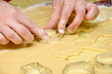 Plätzchen ausstechen