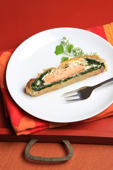 Lachs mit Spinat im Blätterteig