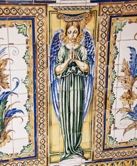 Betender Engel, Keramikplatten, Kunst in Barcelona, Spanien