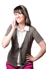 Frau mit Telefon lächelt