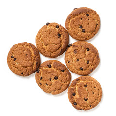 triangle cookies with chocolate pieces