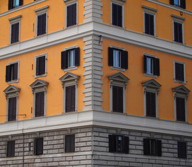 ROMA, EDIFICIO IN CENTRO STORICO N°3