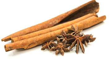 Cinnamon sticks and anise stars