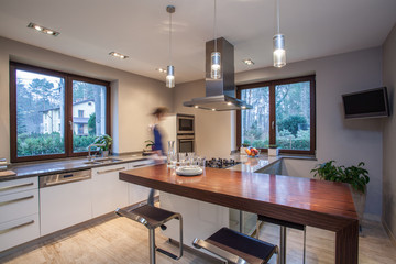 Travertine house - stylish kitchen