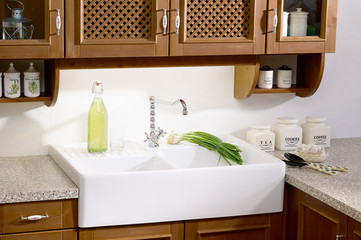country-style kitchen sink