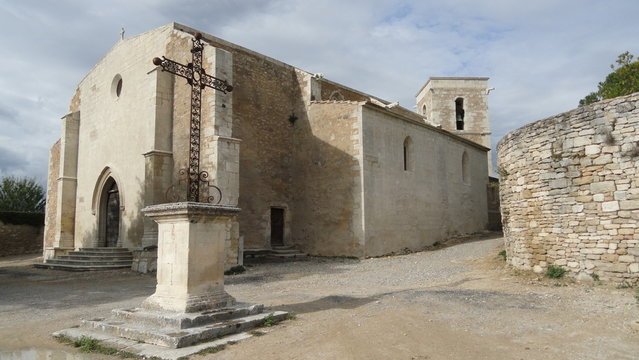 Eglise St. Luc de M&eacute;nerbes (Provence, Luberon)
