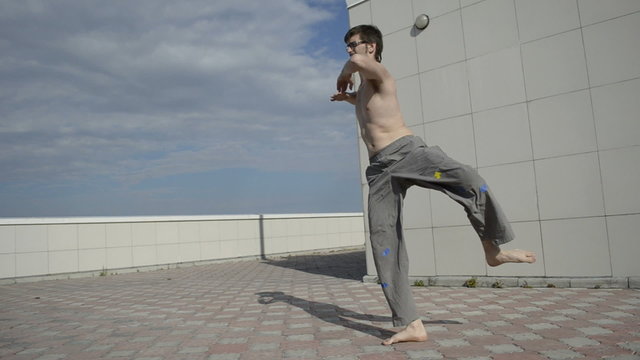 Flapping feet, hands at shoulder height 2.