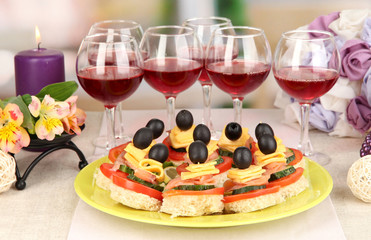 Canapes and wine in restaurant