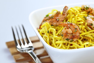Shrimp curry noodles