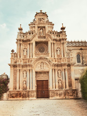Fototapeta na wymiar Klasztor kartuzów zamówienia złożonego w mieście Jerez z