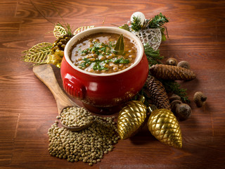 traditional christmas lentils soup