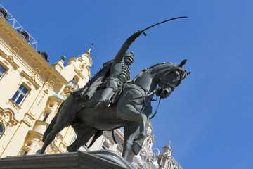 Obraz premium Statue on main square in Zagreb, Croatia