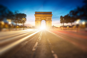 Fototapeta na wymiar Arc de Triomphe Paryż Francja