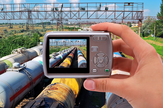 photographing train