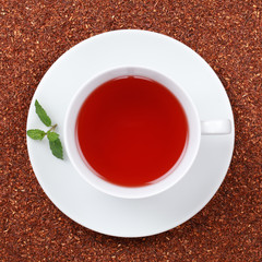 Rooibos Tee in einer Teetasse