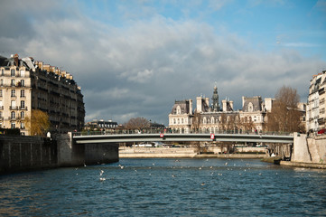 Fototapeta premium pont ile de la cité à Paris