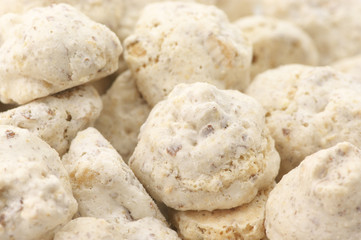 Almond cookies