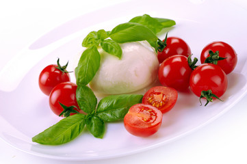 mozzarella tomatoes basil