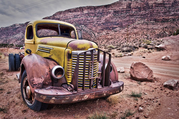 Roestige vintage vrachtwagen - Montana, VS