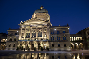 Fototapeta na wymiar Bundeshauser; Swiss Federal Assembly; Bern; Switzerland
