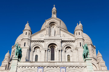 Fototapeta na wymiar Sacre Coeur, Montmartre, Paryż, Francja