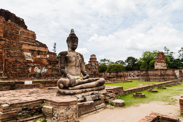 Obraz premium buddha in ayuthaya