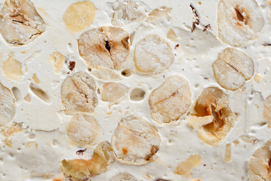 torrone artigianale di Sardegna - Sardinian artisanal nougat