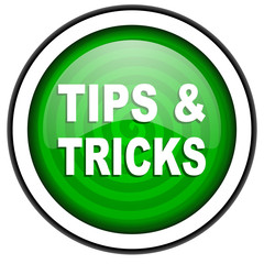 tips green glossy icon isolated on white background