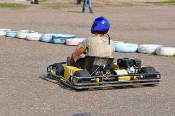 Go cart racing