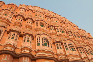 Fototapeta na wymiar Hawa Mahal, landmark różowe miasto Jaipur w Indiach