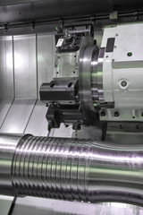 Drehbank, CNC-Fräse