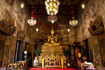 Golden buddha