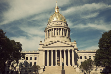 Naklejka premium Charleston - State Capitol Building