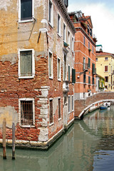 Fototapeta na wymiar Narożny dom Wenecja