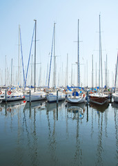 Fototapeta na wymiar Włochy, Ravenna łodzi marina w porcie
