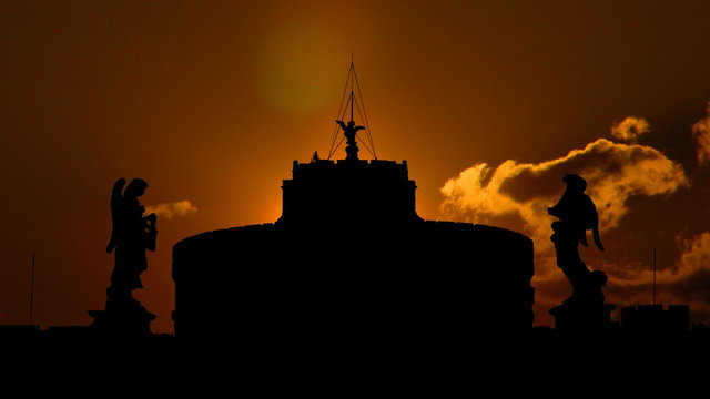 Italy Roma Castel Sant Angelo sun gliding