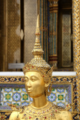 Fototapeta premium Wat PraGaew, Royal Grand Palace in Bangkok, Thailand