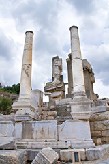 Fototapeta na wymiar Ruiny starożytnego Efezu