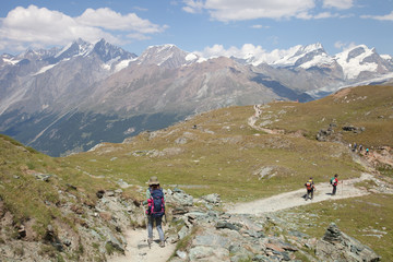 Fototapeta na wymiar Japoński popularne Alpy Szwajcarskie