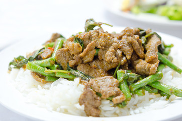 stir fry  chinese cowpea and pork