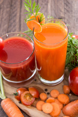 Carrot- and Tomato Juice