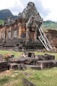 Temple de Vat Phou en restauration