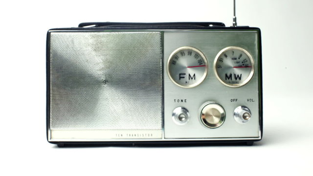 stopmotion of a very old vintage transistor radio 