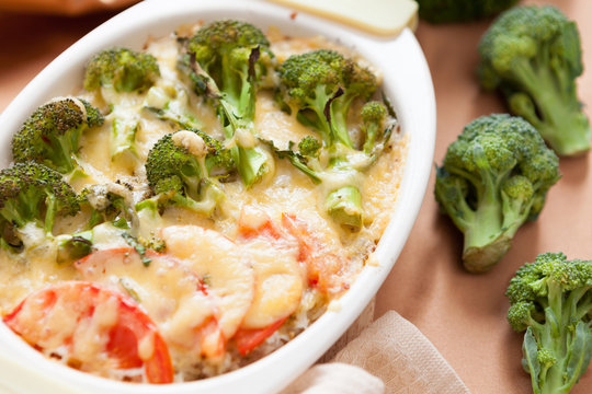 Casserole with cheese and broccoli