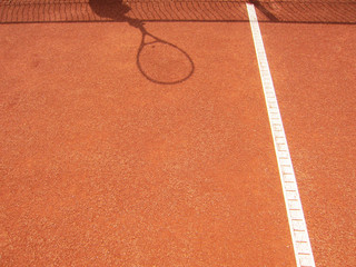 Tennisplatz netz und schläger Schatten 62