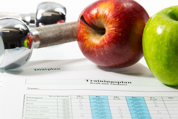 Äpfel und Trainingsplan